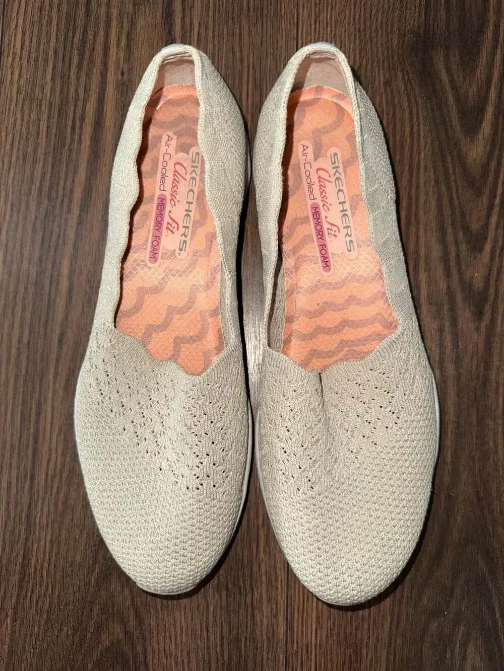 Skechers Seager Stat Scalloped Collar Skech-Knit Slip-On Loafer Size 10